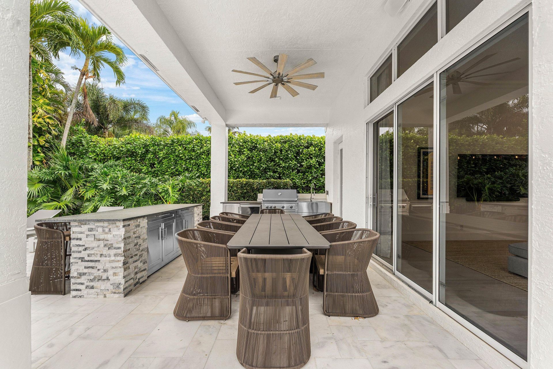 132 Pembroke Drive, Palm Beach Gardens, FL 33418 Photo