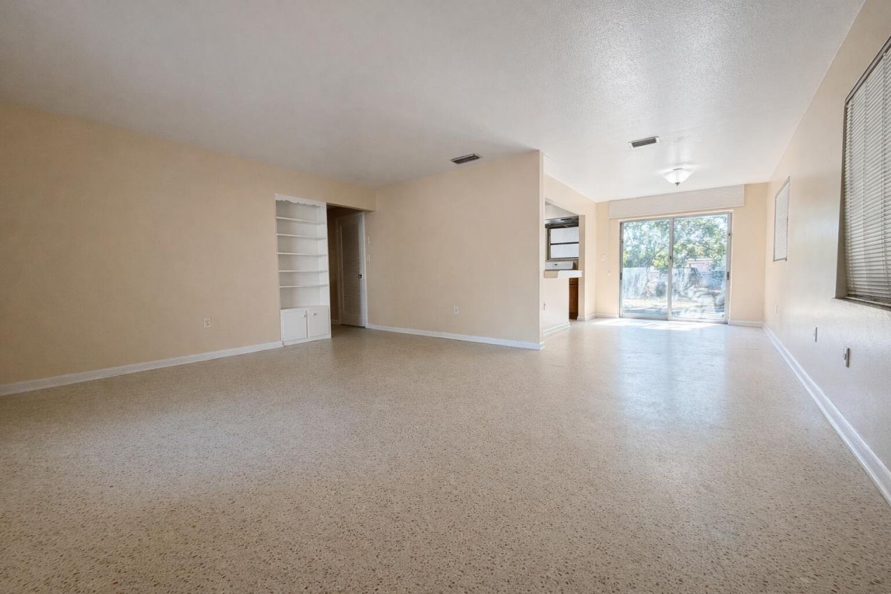 1016 Colonial Road, Fort Pierce, FL 34950 Photo