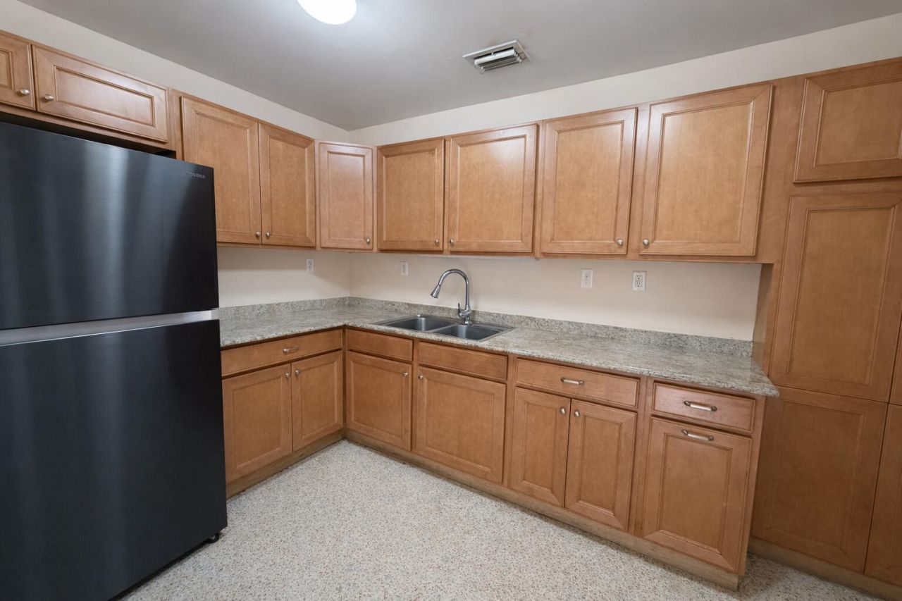 1016 Colonial Road, Fort Pierce, FL 34950 Photo