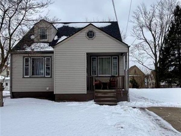61 S Maryland Avenue, Youngstown, OH 44509