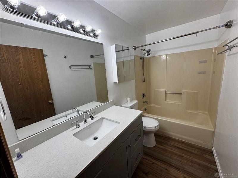 2505 Yolanda Drive, Dayton, OH 45417 Photo 3