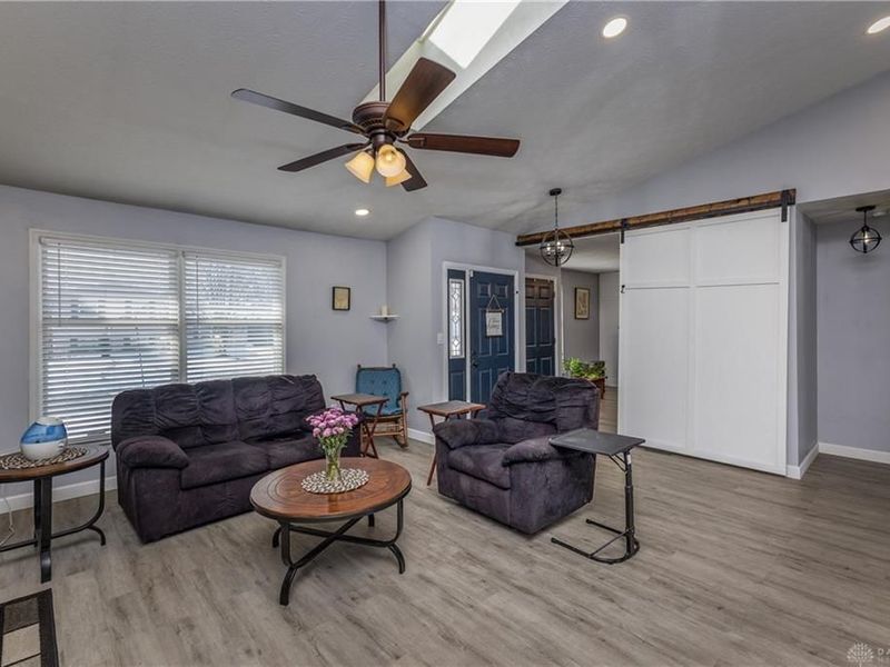 5071 Seville Drive, Englewood, OH 45322 Photo 9