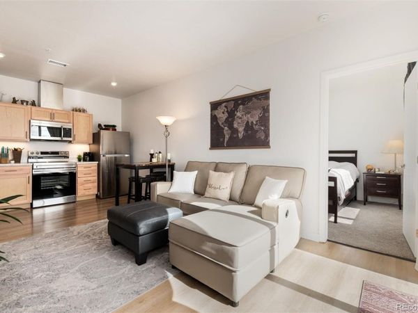 5702 Central Park Boulevard, Unit 306, Denver, CO 80238