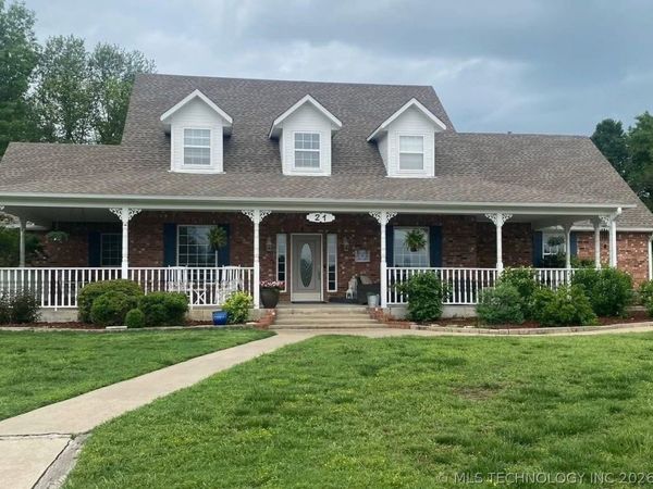 21 Longacre Drive, Ramona, OK 74061