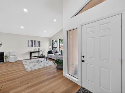 7717 Valley Wood Dr, Sacramento, CA 95828 Photo