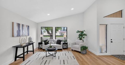 7717 Valley Wood Dr, Sacramento, CA 95828 Photo