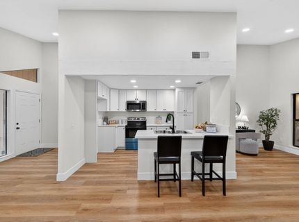 7717 Valley Wood Dr, Sacramento, CA 95828 Photo