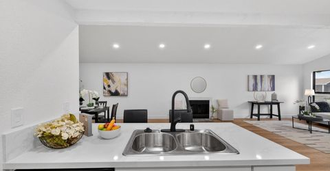 7717 Valley Wood Dr, Sacramento, CA 95828 Photo