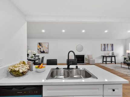 7717 Valley Wood Dr, Sacramento, CA 95828 Photo