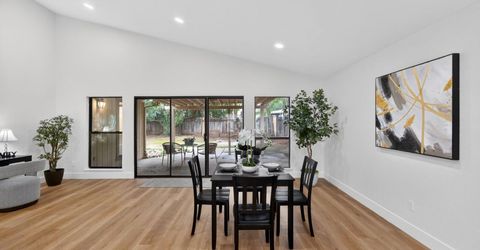 7717 Valley Wood Dr, Sacramento, CA 95828 Photo