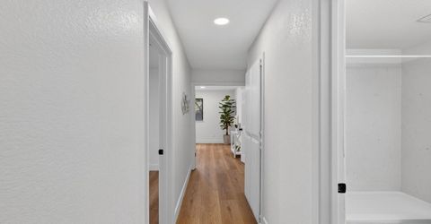 7717 Valley Wood Dr, Sacramento, CA 95828 Photo