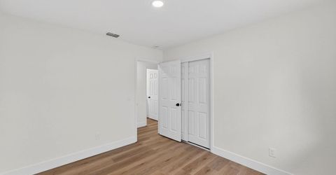 7717 Valley Wood Dr, Sacramento, CA 95828 Photo