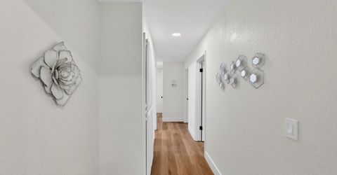 7717 Valley Wood Dr, Sacramento, CA 95828 Photo