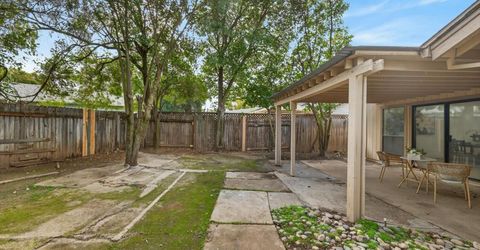 7717 Valley Wood Dr, Sacramento, CA 95828 Photo