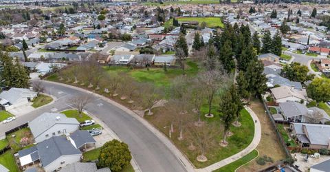 7717 Valley Wood Dr, Sacramento, CA 95828 Photo