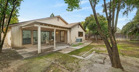 7717 Valley Wood Dr, Sacramento, CA 95828 Photo