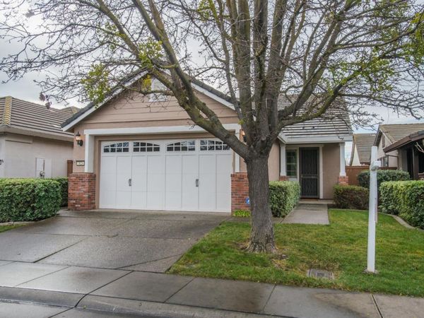 7824 Barnsley Way, Elk Grove, CA 95757
