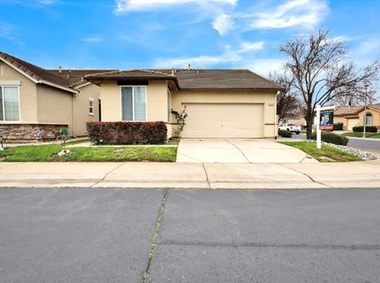 7418 Sun Reign Ln, Sacramento, CA 95823 Photo