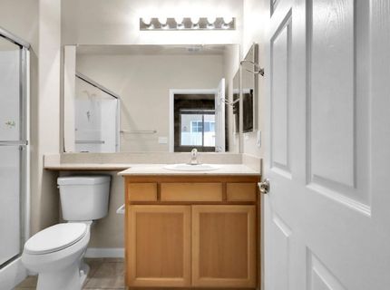 7418 Sun Reign Ln, Sacramento, CA 95823 Photo