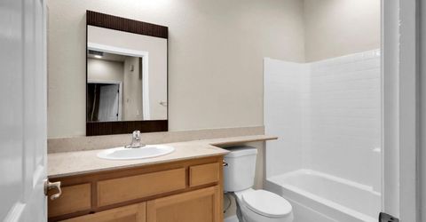 7418 Sun Reign Ln, Sacramento, CA 95823 Photo