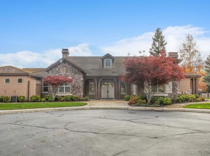 7418 Sun Reign Ln, Sacramento, CA 95823 Photo