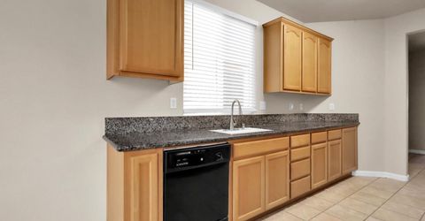 7418 Sun Reign Ln, Sacramento, CA 95823 Photo