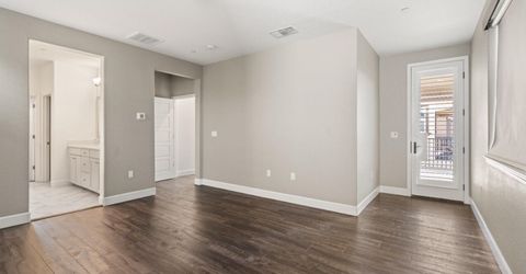 5649 Harveston Way, Sacramento, CA 95835 Photo