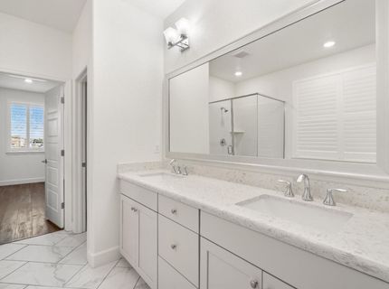 5649 Harveston Way, Sacramento, CA 95835 Photo