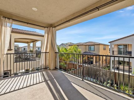 5649 Harveston Way, Sacramento, CA 95835 Photo