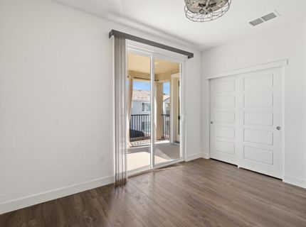 5649 Harveston Way, Sacramento, CA 95835 Photo