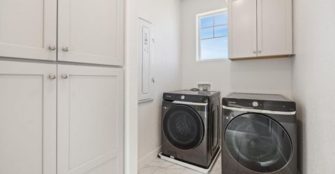 5649 Harveston Way, Sacramento, CA 95835 Photo