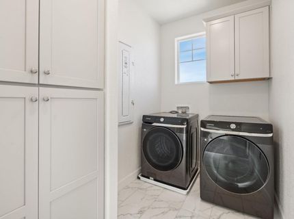 5649 Harveston Way, Sacramento, CA 95835 Photo