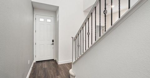 5649 Harveston Way, Sacramento, CA 95835 Photo