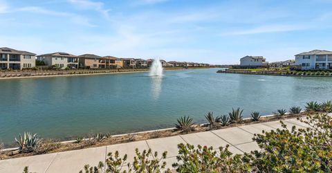 5649 Harveston Way, Sacramento, CA 95835 Photo