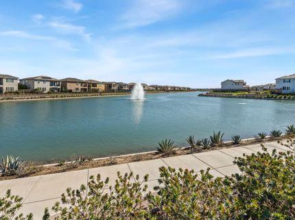 5649 Harveston Way, Sacramento, CA 95835 Photo