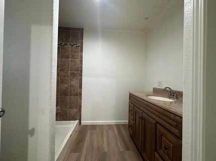 3450 Happy Way #182, Sacramento, CA 95823 Photo