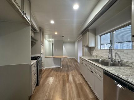 3450 Happy Way #182, Sacramento, CA 95823 Photo