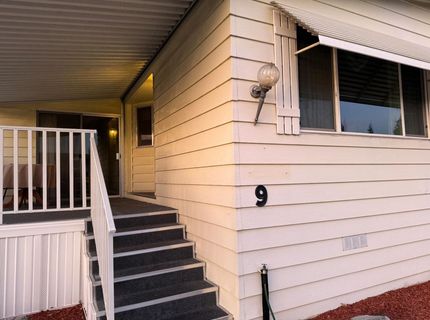 9 Pina, Sacramento, CA 95828 Photo