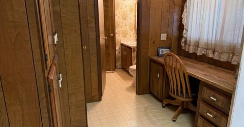 9 Pina, Sacramento, CA 95828 Photo