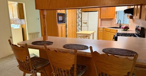 9 Pina, Sacramento, CA 95828 Photo