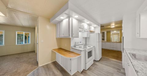 4399 Aplicella Ct #32, Manteca, CA 95337 Photo