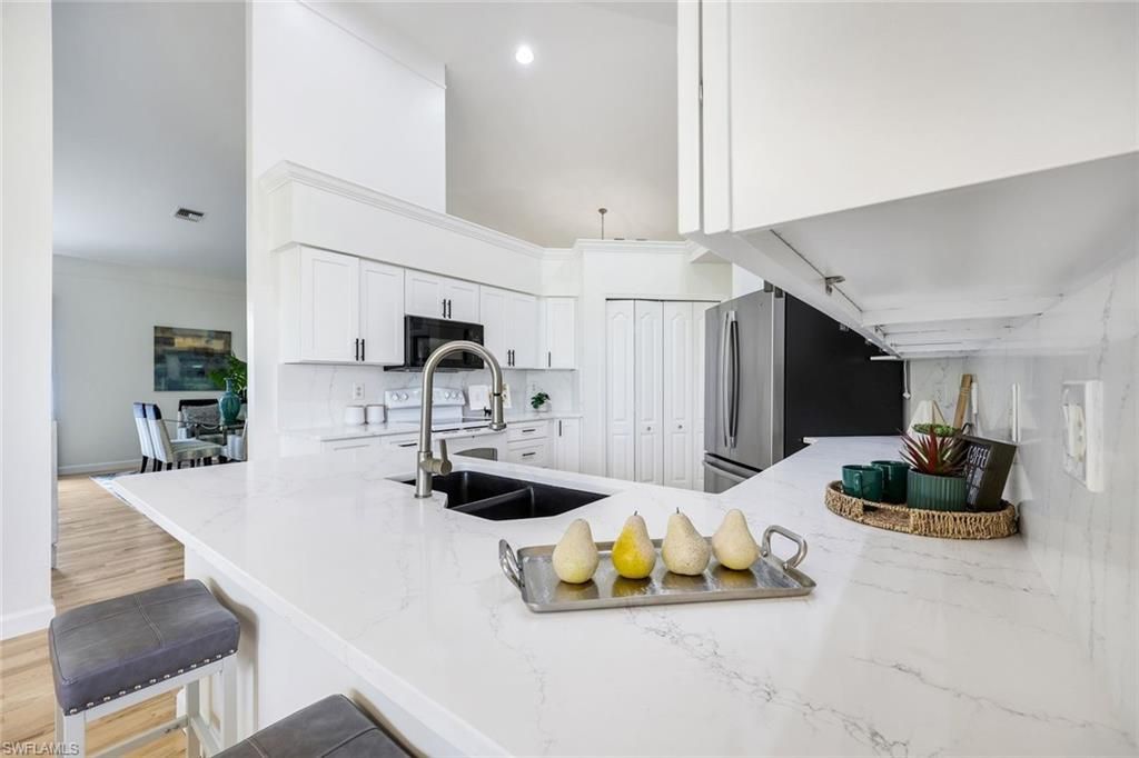 2237 Heritage Greens Dr, Naples, FL 34119 Photo
