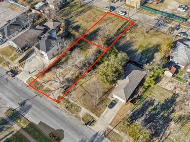 2804 Meadow Street, Dallas, TX 75215