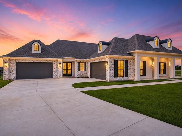 3333 Bridgegate Avenue, Northlake, TX 76247