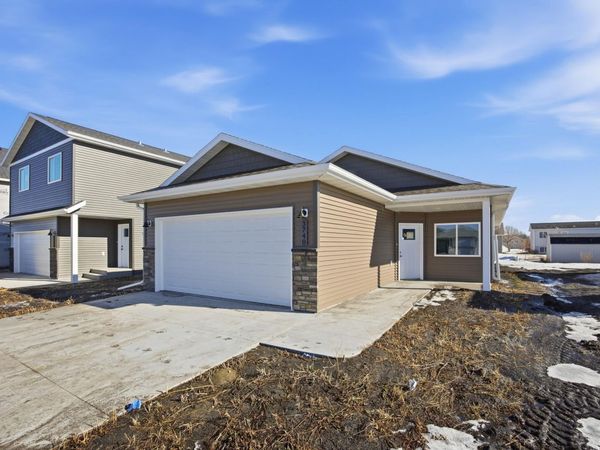 3740 33rd Street S, Moorhead, MN 56560