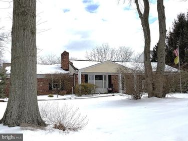 1901 OXFORD VALLEY ROAD, YARDLEY, PA 19067