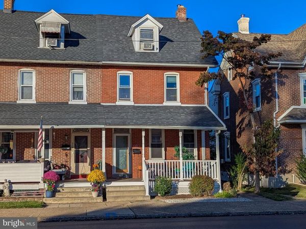 611 W MAIN STREET , LANSDALE, PA 19446