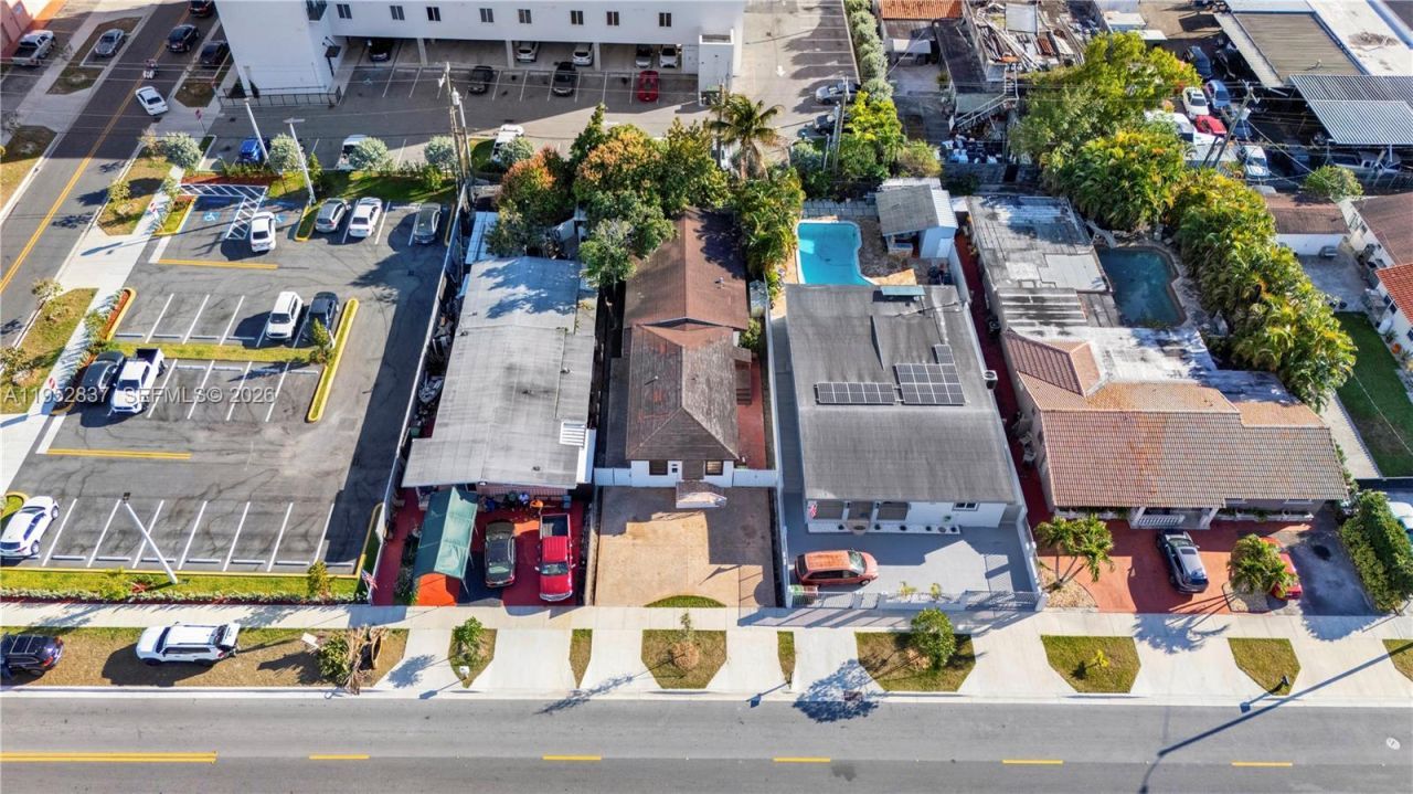 474 E 10th St, Hialeah, FL 33010 Photo