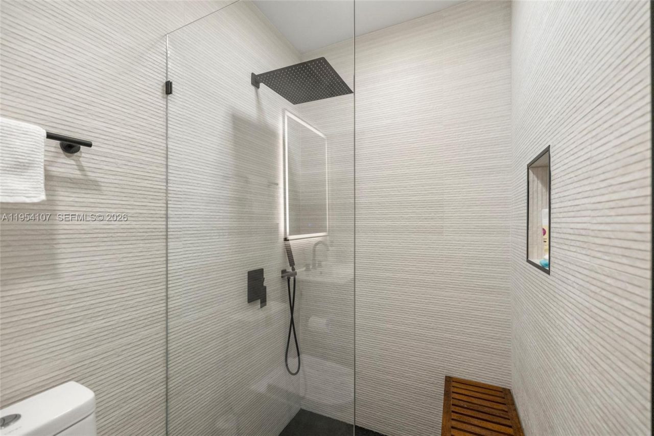 3910 NE 27th Ter, Lighthouse Point, FL 33064 Photo