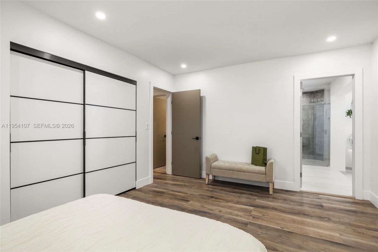 3910 NE 27th Ter, Lighthouse Point, FL 33064 Photo